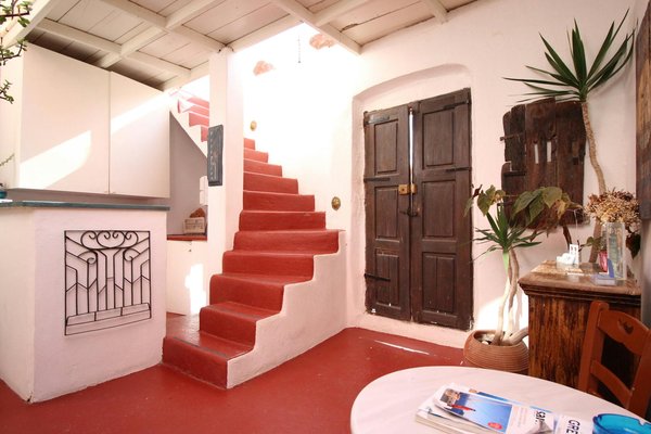 What Are the Must-See Ports for an Unforgettable UK Cruise Experience?